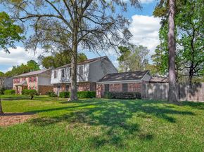 2239 Parkdale Drive, Houston TX 77339