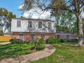 2239 Parkdale Drive, Houston TX 77339