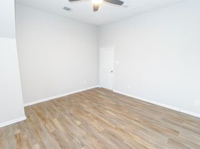 9723 Lauren Briar Lane, Humble TX 77396