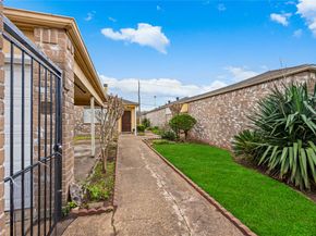 9206 Homeland Drive, Houston TX 77083