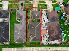 9206 Homeland Drive, Houston TX 77083