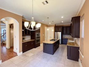 5455 Hidalgo Street, Houston TX 77056