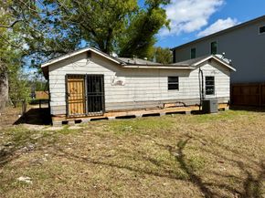 5326 Wenda Street, Houston TX 77033