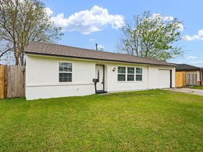 1426 Shawnee Street, Houston TX 77034