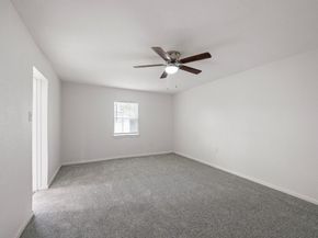 1426 Shawnee Street, Houston TX 77034