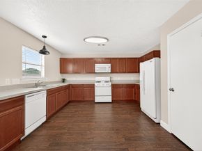 16535 Burnell Oaks Lane, Houston TX 77090
