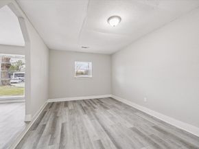 5835 Kenilwood Drive, Houston TX 77033