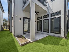 2321 Tuam Street, Houston TX 77004