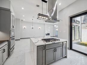 2321 Tuam Street, Houston TX 77004