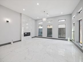 2321 Tuam Street, Houston TX 77004