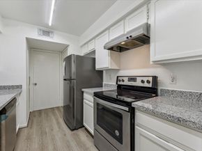 6606 De Moss Drive 804, Houston TX 77074