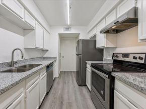 6606 De Moss Drive 804, Houston TX 77074