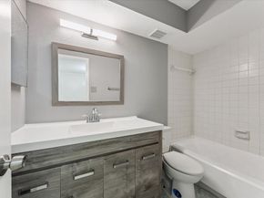 6606 De Moss Drive 804, Houston TX 77074