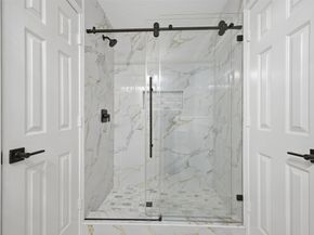 8927 Aspen Place Drive, Houston TX 77071