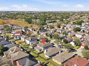 8927 Aspen Place Drive, Houston TX 77071