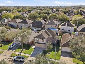 8927 Aspen Place Drive, Houston TX 77071