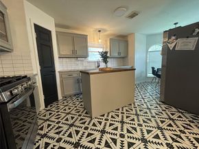 6526 Paris Street, Houston TX 77021