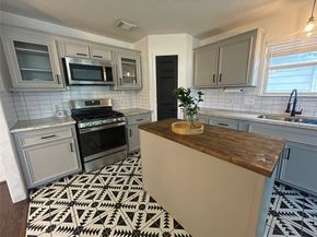 6526 Paris Street, Houston TX 77021