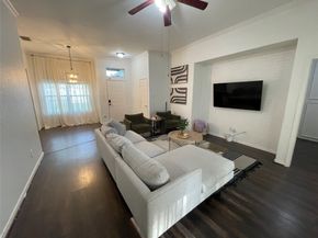 6526 Paris Street, Houston TX 77021