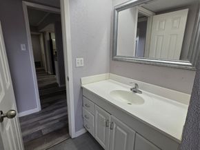 9611 Jaywood Drive, Houston TX 77040