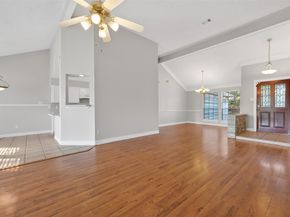 8622 Sunny Ridge Drive, Houston TX 77095