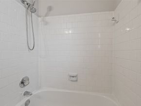 8622 Sunny Ridge Drive, Houston TX 77095