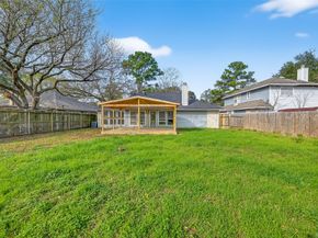 8622 Sunny Ridge Drive, Houston TX 77095