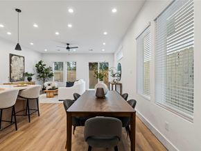 2706 Fox Street, Houston TX 77003