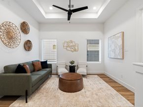 2706 Fox Street, Houston TX 77003