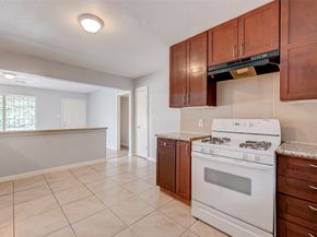 7658 Belbay Street, Houston TX 77033