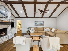 10714 Piping Rock Lane, Houston TX 77042