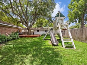 10714 Piping Rock Lane, Houston TX 77042