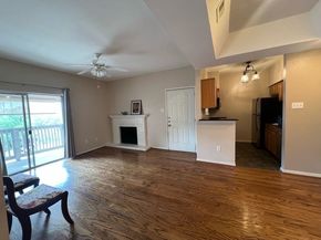 4041 Drake Street 118, Houston TX 77005