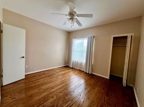 4041 Drake Street 118, Houston TX 77005