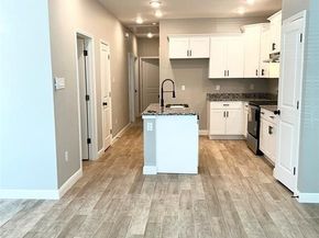 8006 Bowen Street, Houston TX 77051