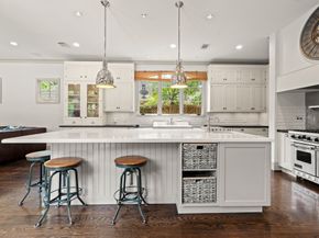 1116 Danbury Road, Houston TX 77055