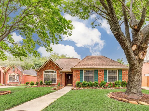 7603 Shangrila Lane, Houston TX 77095