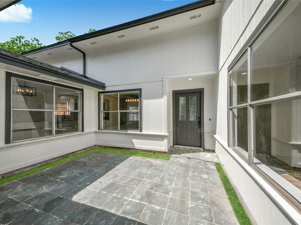 13122 Benford Drive, Houston TX 77099