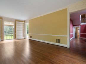 1604 Kirby Drive, Houston TX 77019