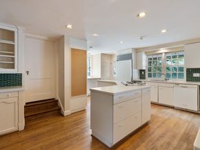1604 Kirby Drive, Houston TX 77019