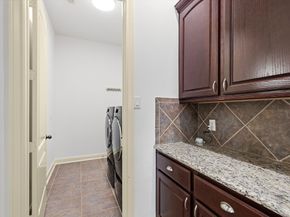 935 Poydras Street, Sugar Land TX 77498