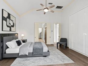 935 Poydras Street, Sugar Land TX 77498