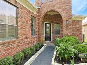 935 Poydras Street, Sugar Land TX 77498