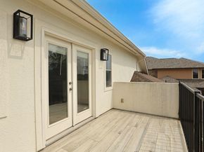 935 Poydras Street, Sugar Land TX 77498