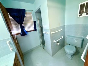 10911 Ashcroft Drive, Houston TX 77096