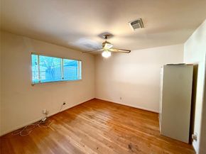 10911 Ashcroft Drive, Houston TX 77096