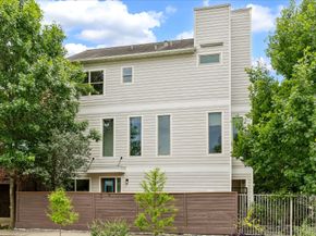524 Sandman Street, Houston TX 77007