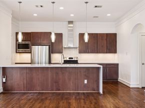 524 Sandman Street, Houston TX 77007