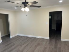 8730 Cowart Street, Houston TX 77029
