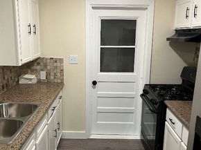 8730 Cowart Street, Houston TX 77029